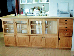 カウンター下収納