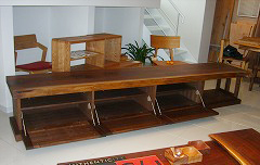 「迫力！」　ローボード　