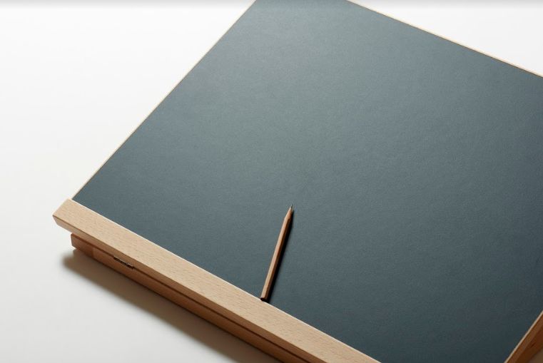 スラントアップ・リノ