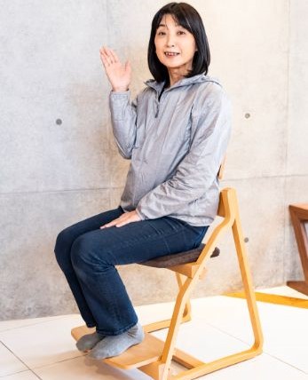 小さなお子様から大人まで安心してずっと使えるアップライトチェア ショップブログ 西宮 オーダーメイド家具ならインテリア ラボ タケシタ