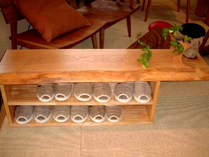 スリッパ収納棚 （楡の天板）