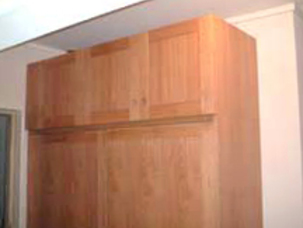 玄関家具（分電板隠し）